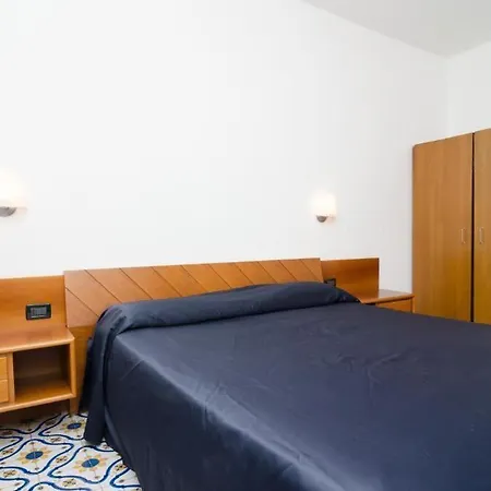 Flora Wellness & Beauty Hotel