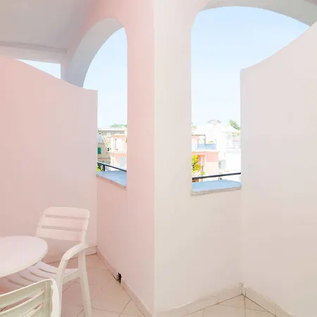 Flora Wellness & Beauty