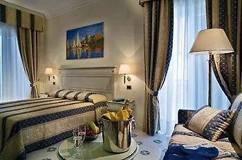 Flora Wellness & Beauty Hotel 3*
