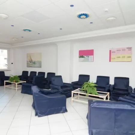 Hotel Flora Wellness & Beauty 3*