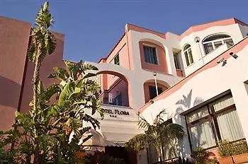 Hotel Flora Wellness & Beauty 3*