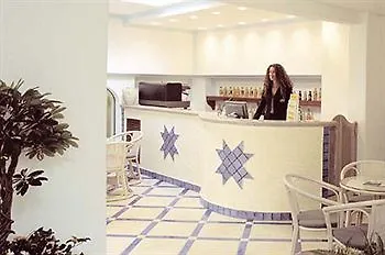 Flora Wellness & Beauty ホテル